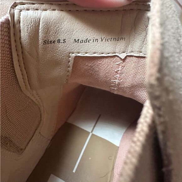 Dolce Vita Huey H2O Water-Resistant Suede Crocodile Embossed Lug Booties Sz 8.5 - Picture 10 of 10